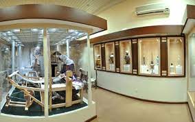 موزه گنجینه(موزه ی مردم شناسی)