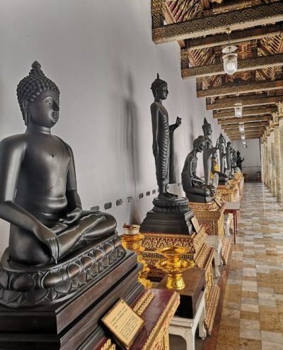 وات بنچامابوپیت (معبد مرمرین بانکوک)